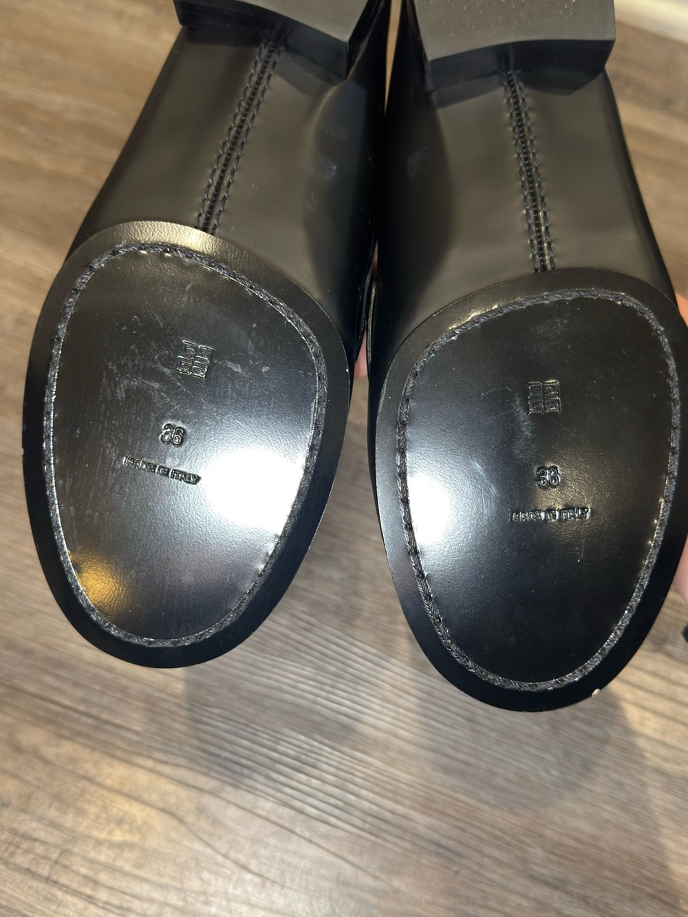 Givenchy 4G Logo Plaque Round Black Leather Loafers - Picture 11 of 11
